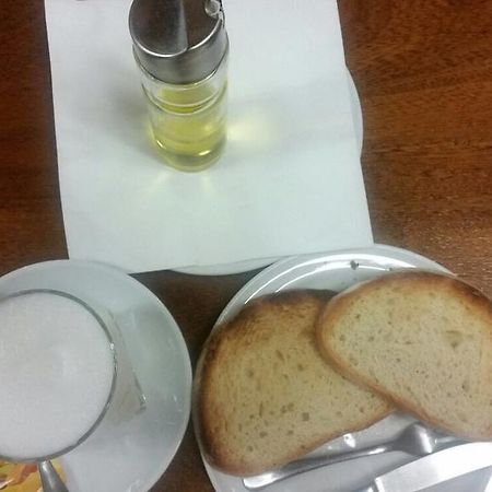 Hostal Virgen De La Encina Ponferrada Eksteriør bilde