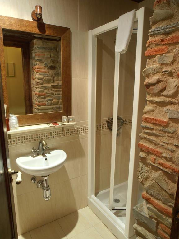 Hostal Virgen De La Encina Ponferrada Rom bilde